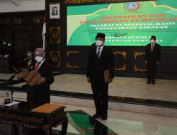 Bupati Jombang Lantik 6 Kepala Sekolah dan 262 Pejabat Fungsional