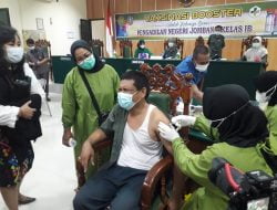 Vaksinasi Dosis Ketiga Booster Di Lingkup Pengadilan Negeri Jombang