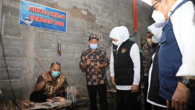 Gubernur Jawa Timur Tinjau Kampung Manik Manik Gudo Jombang Usulkan Jadi Desa Devisa