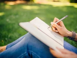Pengertian Journaling Beserta Manfaatnya: Dapat Meningkatkan Rasa Syukur Hingga Meningkatkan Fungsi Memori