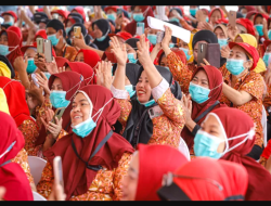 Buruh Mencalonkan Kenaikan UMK Surabaya 15 Persen, Pemkot Menunggu Panduan Pusat