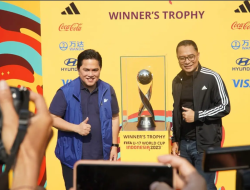 Ribuan Penduduk Surabaya Bergembira dalam Trophy Experience Piala Dunia U-17