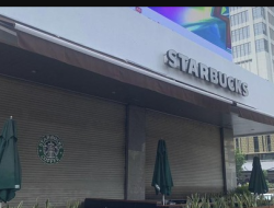 Tutupnya Gerai Starbucks dan McDonald’s di Jalan Thamrin Selama Aksi Bela Palestina