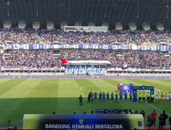 Bojan Hodak Terkesan dengan Semangat Bobotoh di Stadion GBLA saat Persib Bandung vs Arema FC