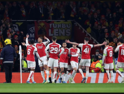 Hasil Pertandingan : Arsenal Menghancurkan Lens 6-0 dan Melangkah sebagai Juara Grup B Liga Champions
