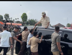 Prabowo Subianto Kunjungi Korban Erupsi Gunung Marapi, Diteriaki Hingga Disambut Antusias