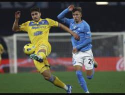 Napoli Menyerah 0-4 kepada Frosinone dan Gagal ke Perempat Final Coppa Italia