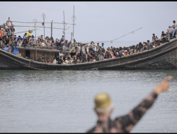 Pendaratan Dramatis: 170 Pengungsi Rohingya Tiba di Langkat, Sumatera Utara
